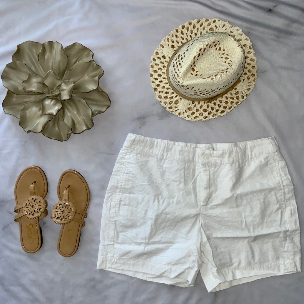 Croft & Barrow White Eyelet Shorts